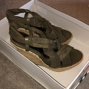 Nine West Nolena espadrille wedges size 8 NIB